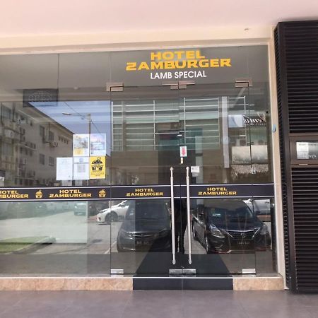Hotel Zamburger Lamb Special Malacca Bagian luar foto