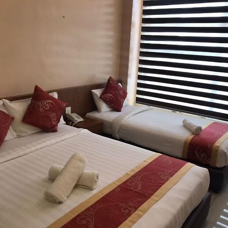 Hotel Zamburger Lamb Special Malacca Bagian luar foto