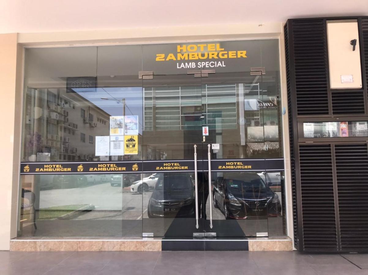 Hotel Zamburger Lamb Special Malacca Bagian luar foto